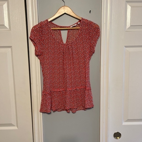 Reitmans cherry top - Picture 3 of 8